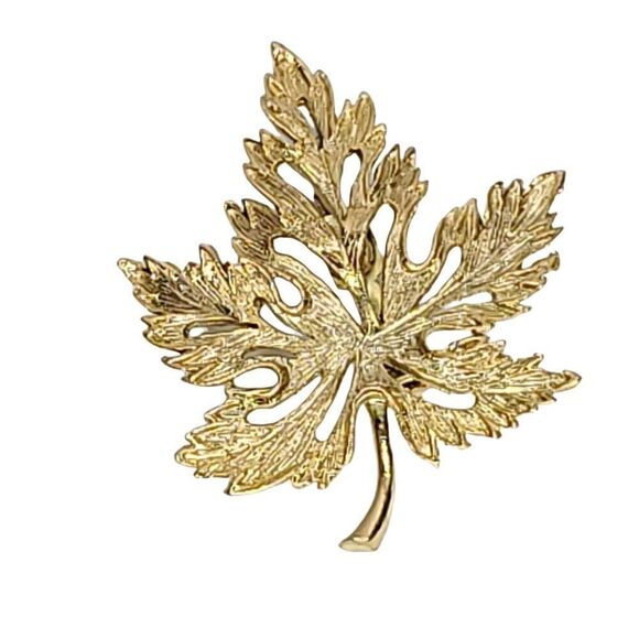 Vintage Maple Leaf Brooch Textured Goldtone Metal 2 1/8" - Picture 1 of 3